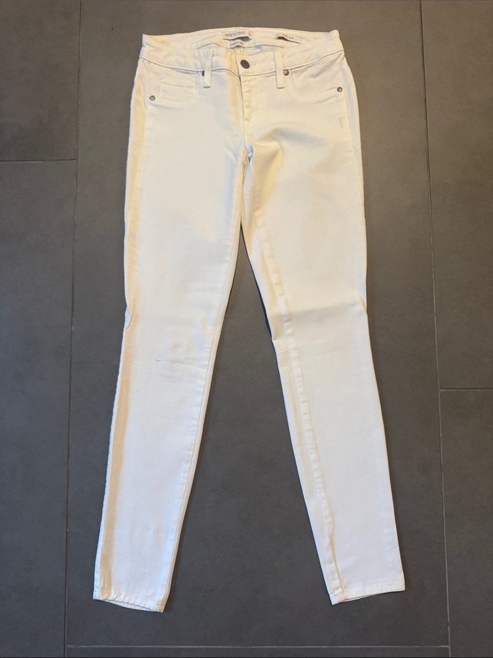 Genetic Denim White low Rise Skinny Jeans - Women Size 26